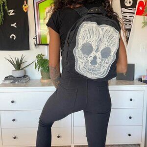 Lacey Skulk Backpack